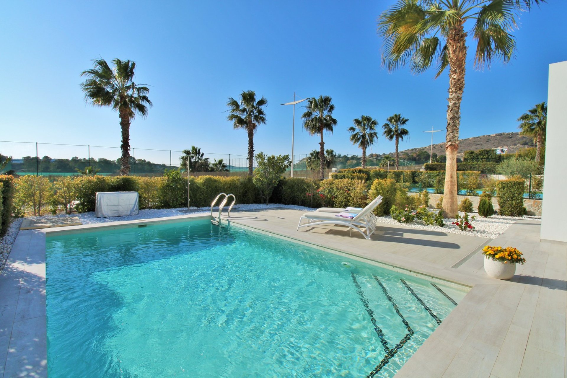Återförsäljning - Villa -
Algorfa - La Finca Golf Resort