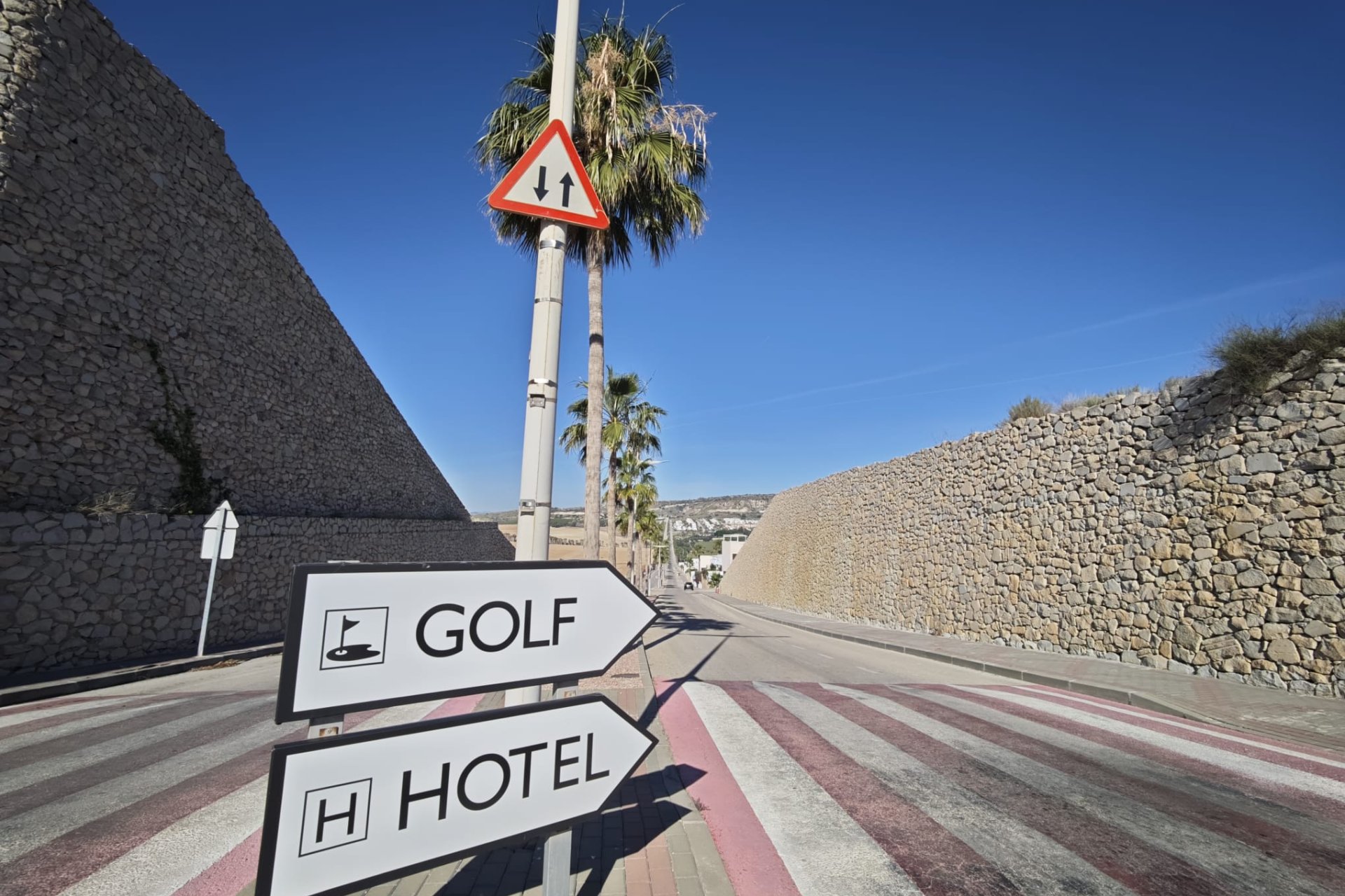 Återförsäljning - Villa -
Algorfa - La Finca Golf