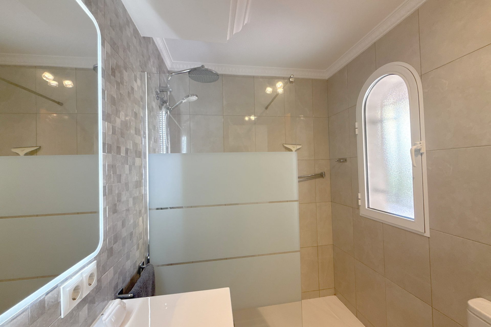 Återförsäljning - Villa -
Cabo Roig - Cabo Roig>La Regia