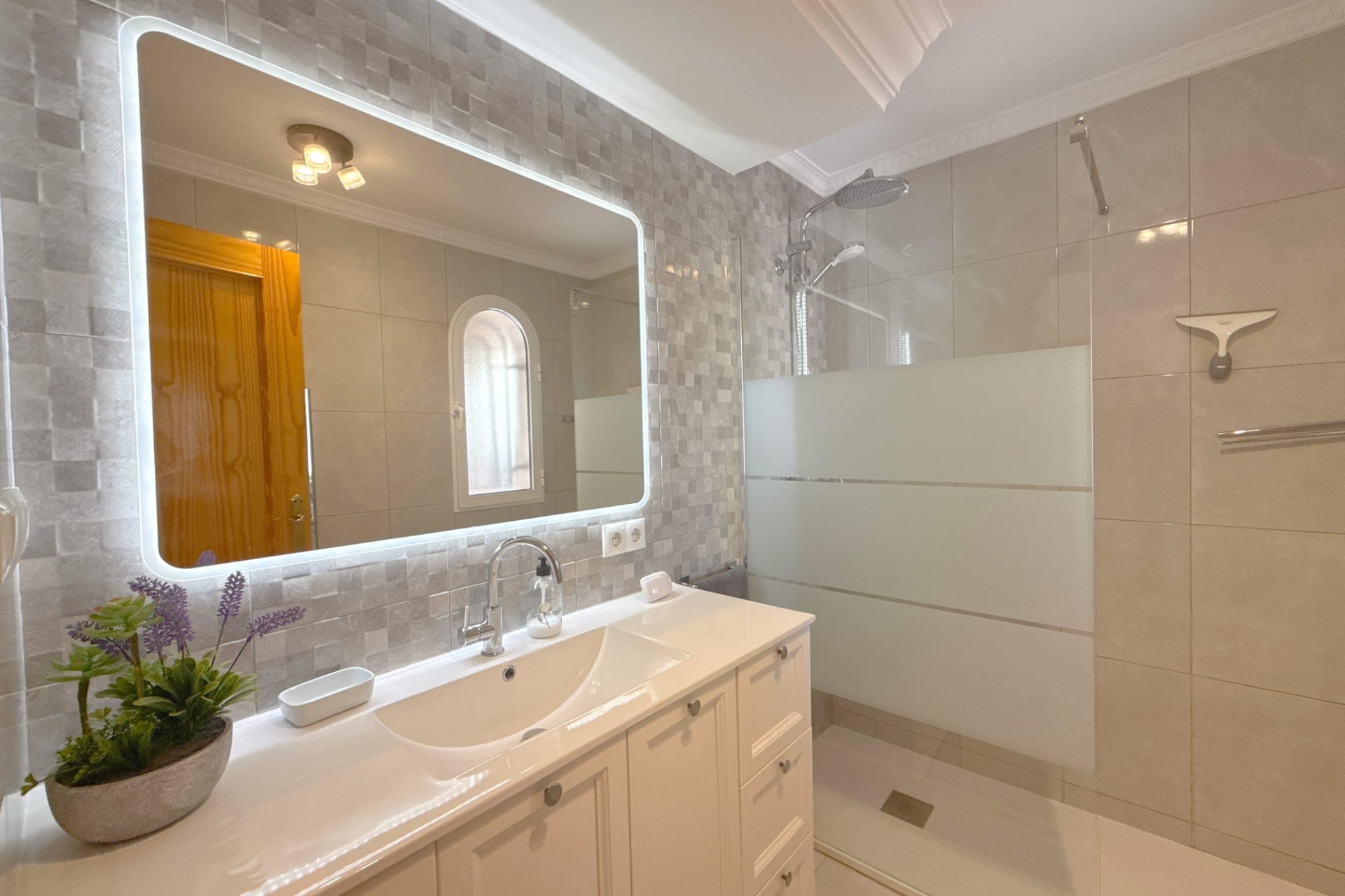 Återförsäljning - Villa -
Cabo Roig - Cabo Roig>La Regia