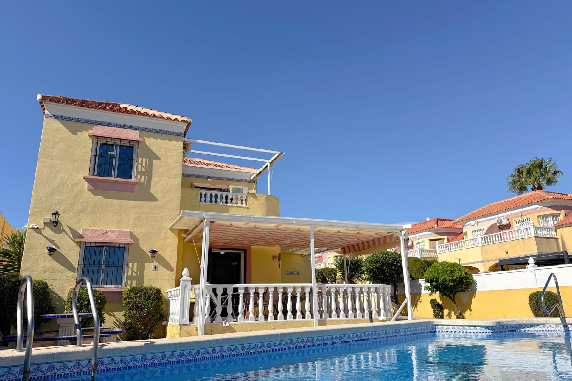 Återförsäljning - Villa -
Cabo Roig - Cabo Roig>La Regia