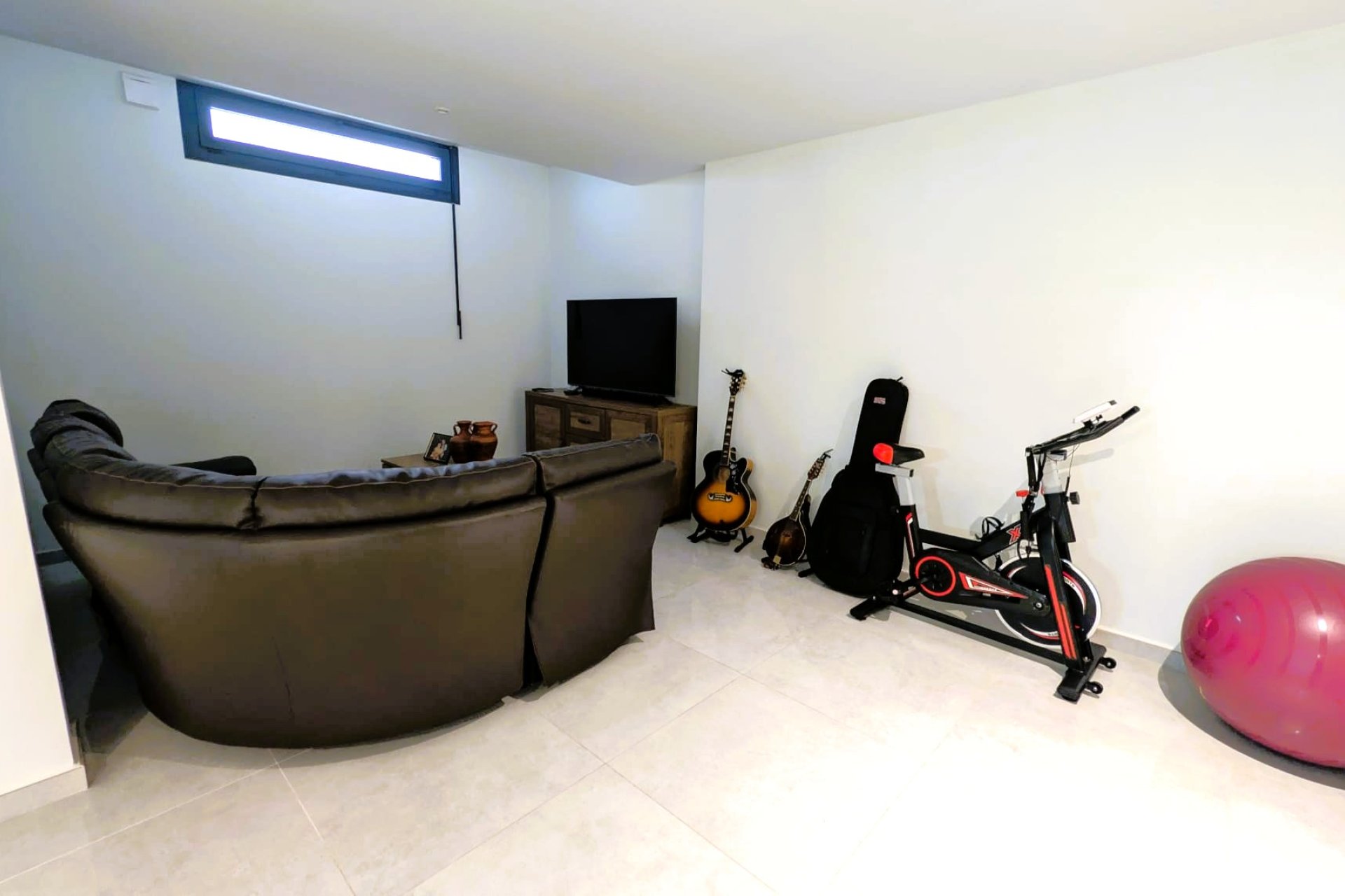 Återförsäljning - Villa -
Cabo Roig - Lomas de Cabo Roig