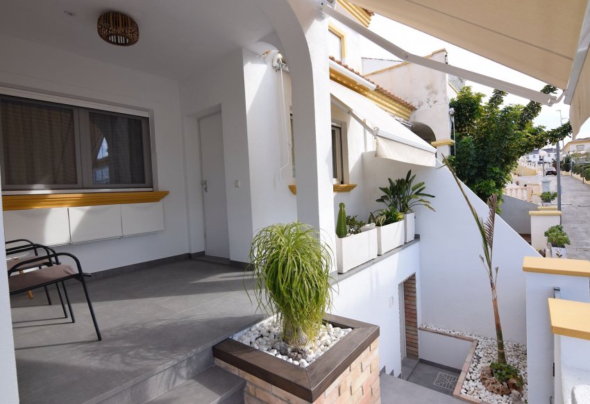 Återförsäljning - Villa -
La Florida