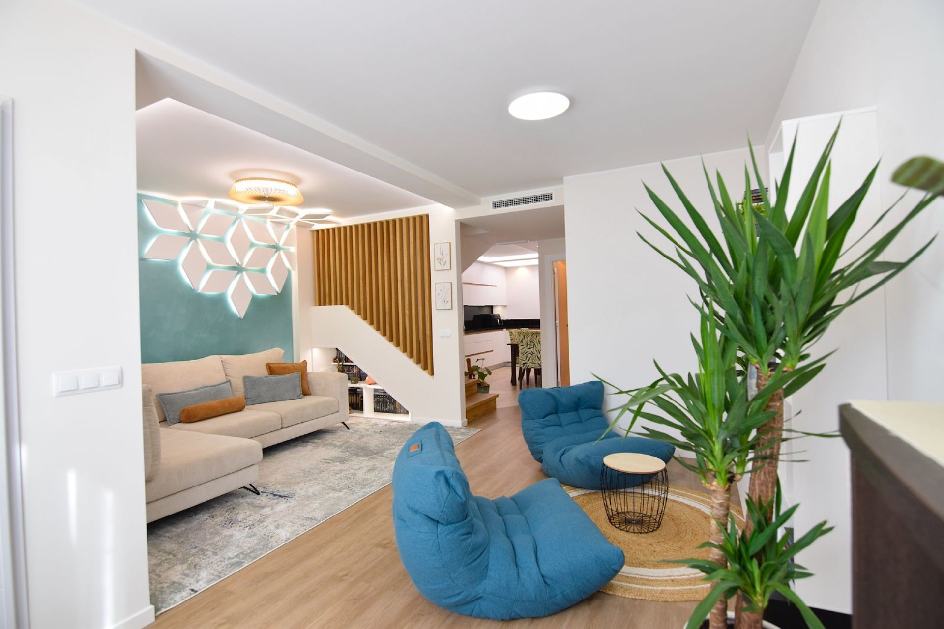 Återförsäljning - Villa -
La Florida