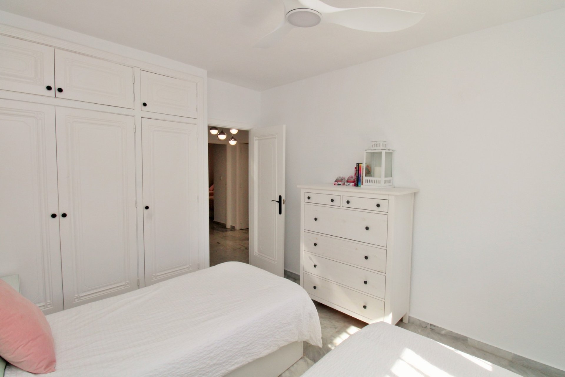 Återförsäljning - Villa -
Las Ramblas