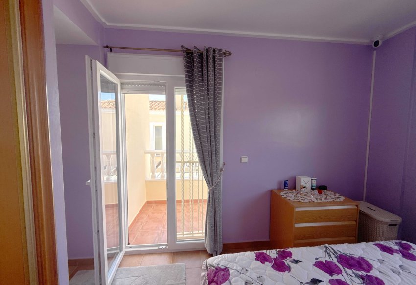 Återförsäljning - Villa -
Lomas de Cabo Roig
