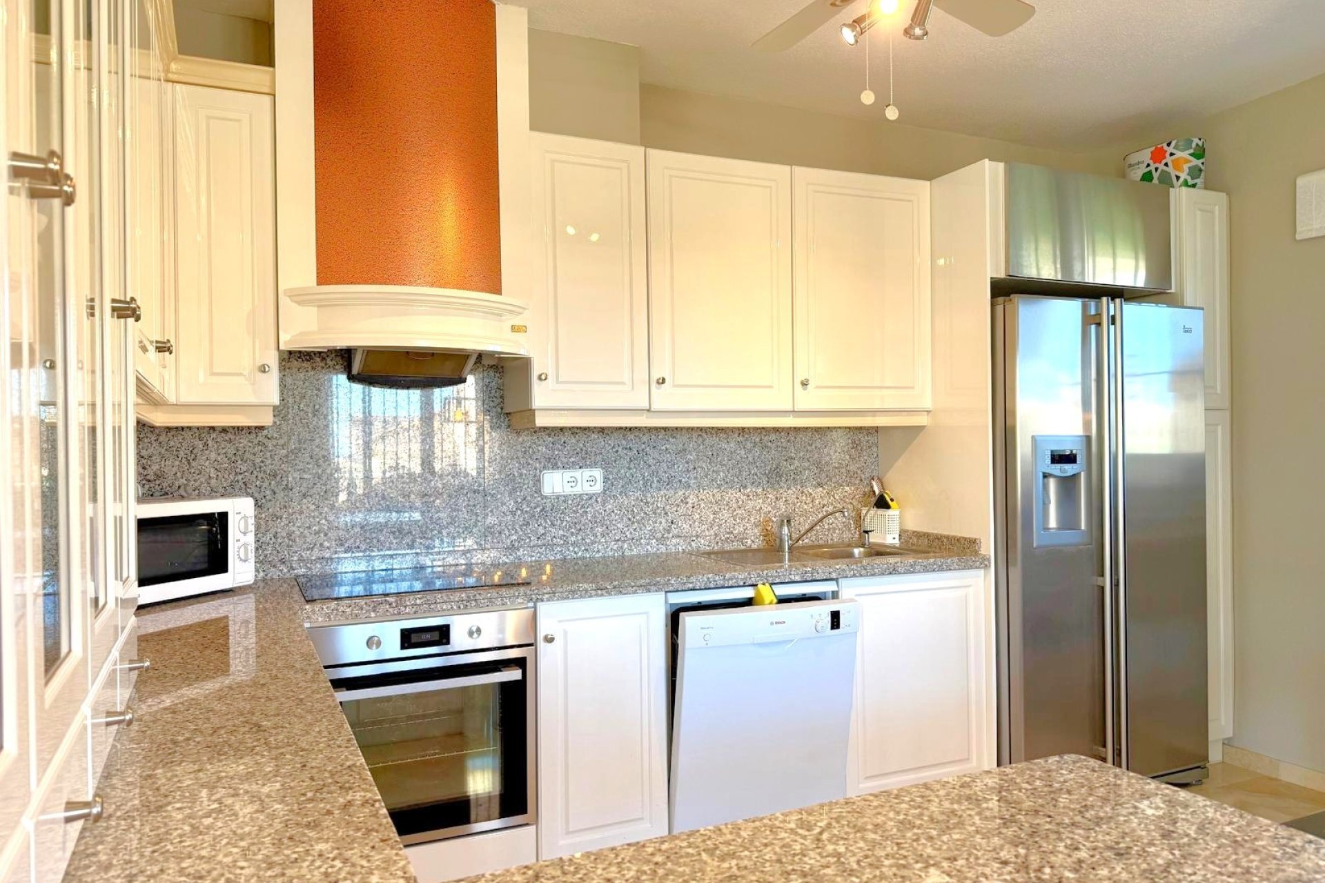 Återförsäljning - Villa -
Orihuela Costa - Los Dolses