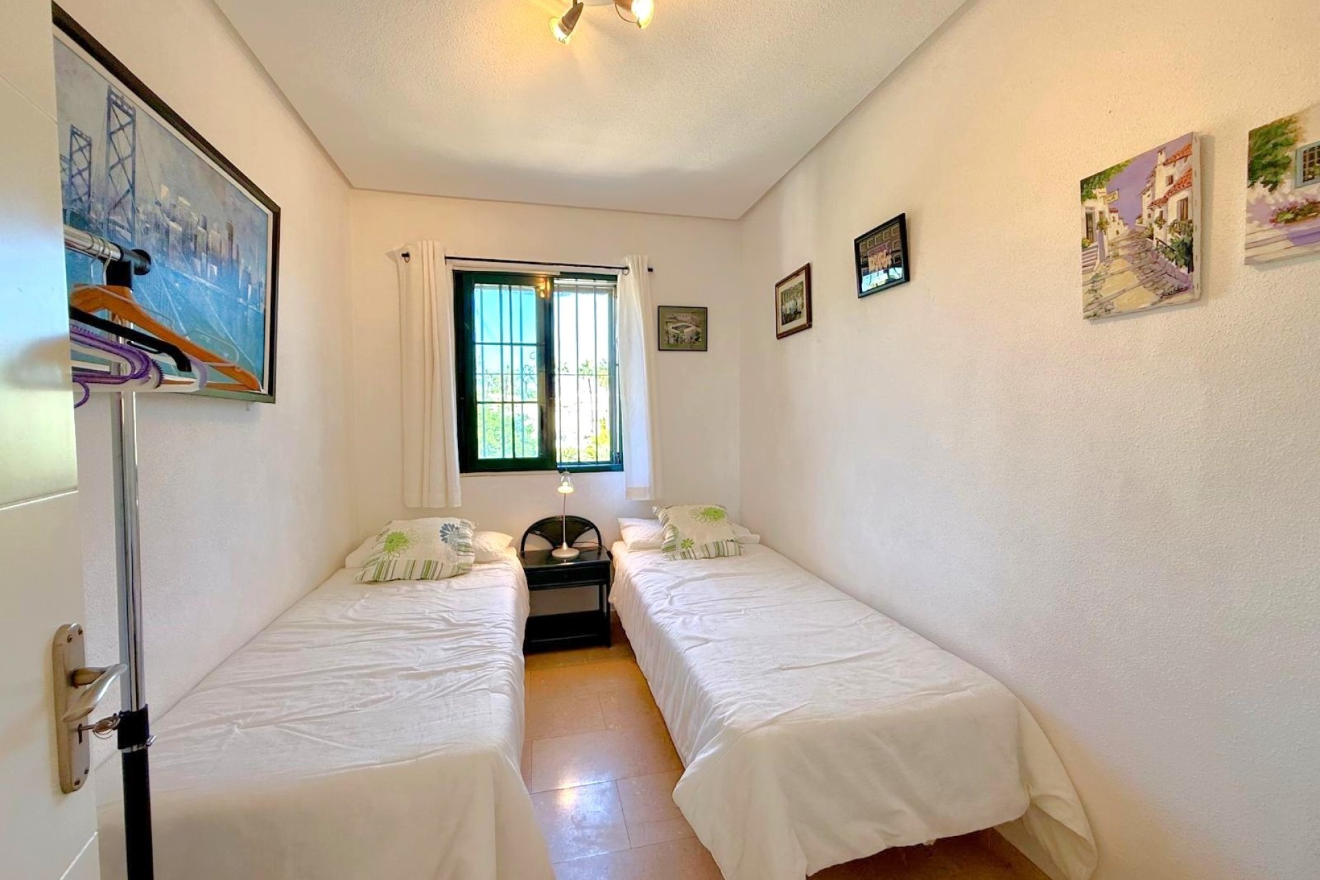 Återförsäljning - Villa -
Orihuela Costa - Los Dolses