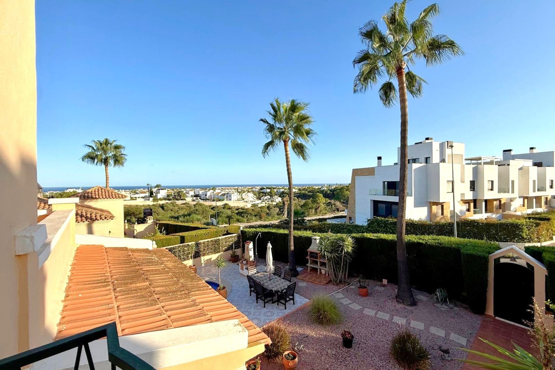 Återförsäljning - Villa -
Orihuela Costa - Los Dolses