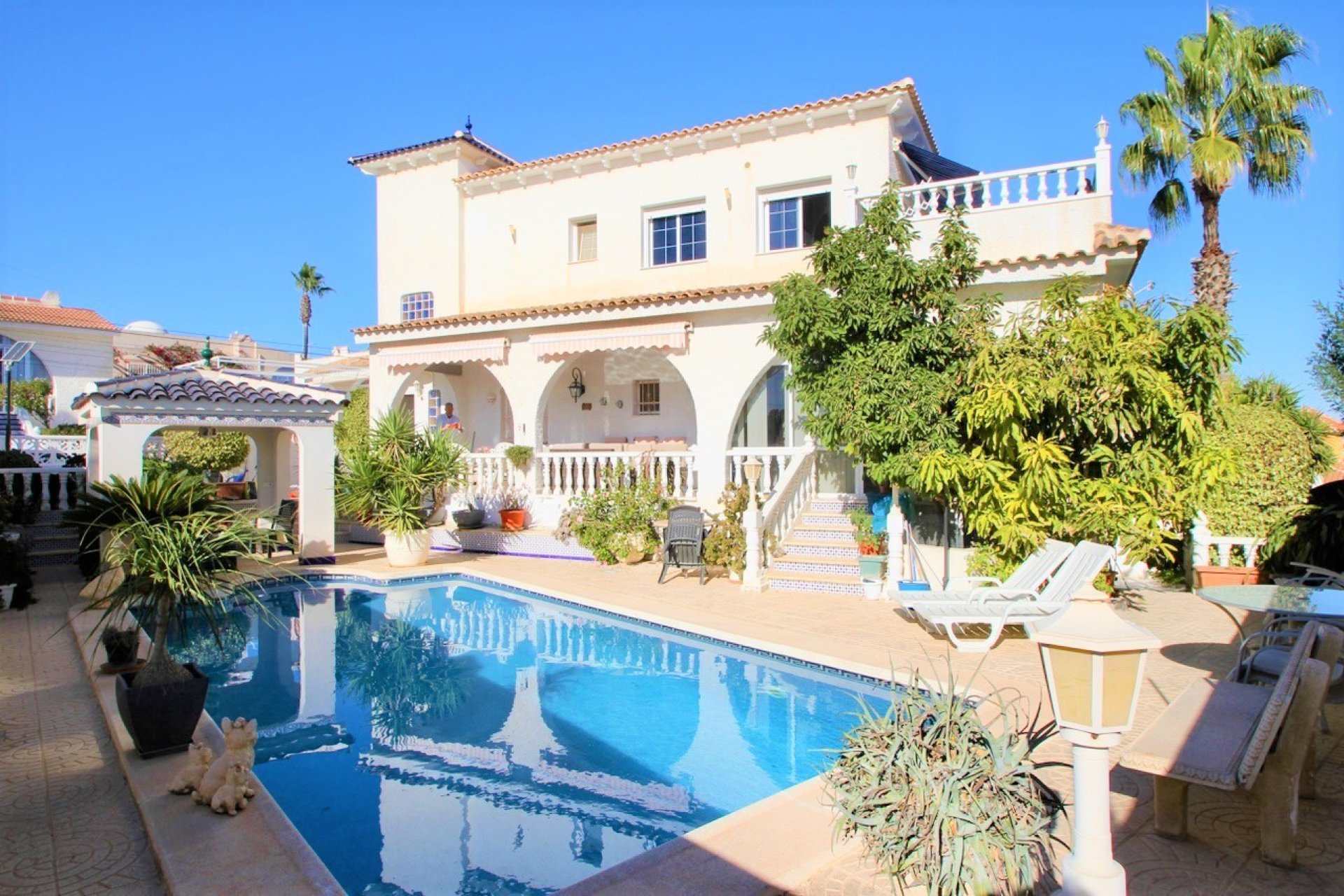 Återförsäljning - Villa -
Orihuela Costa - Villamartín