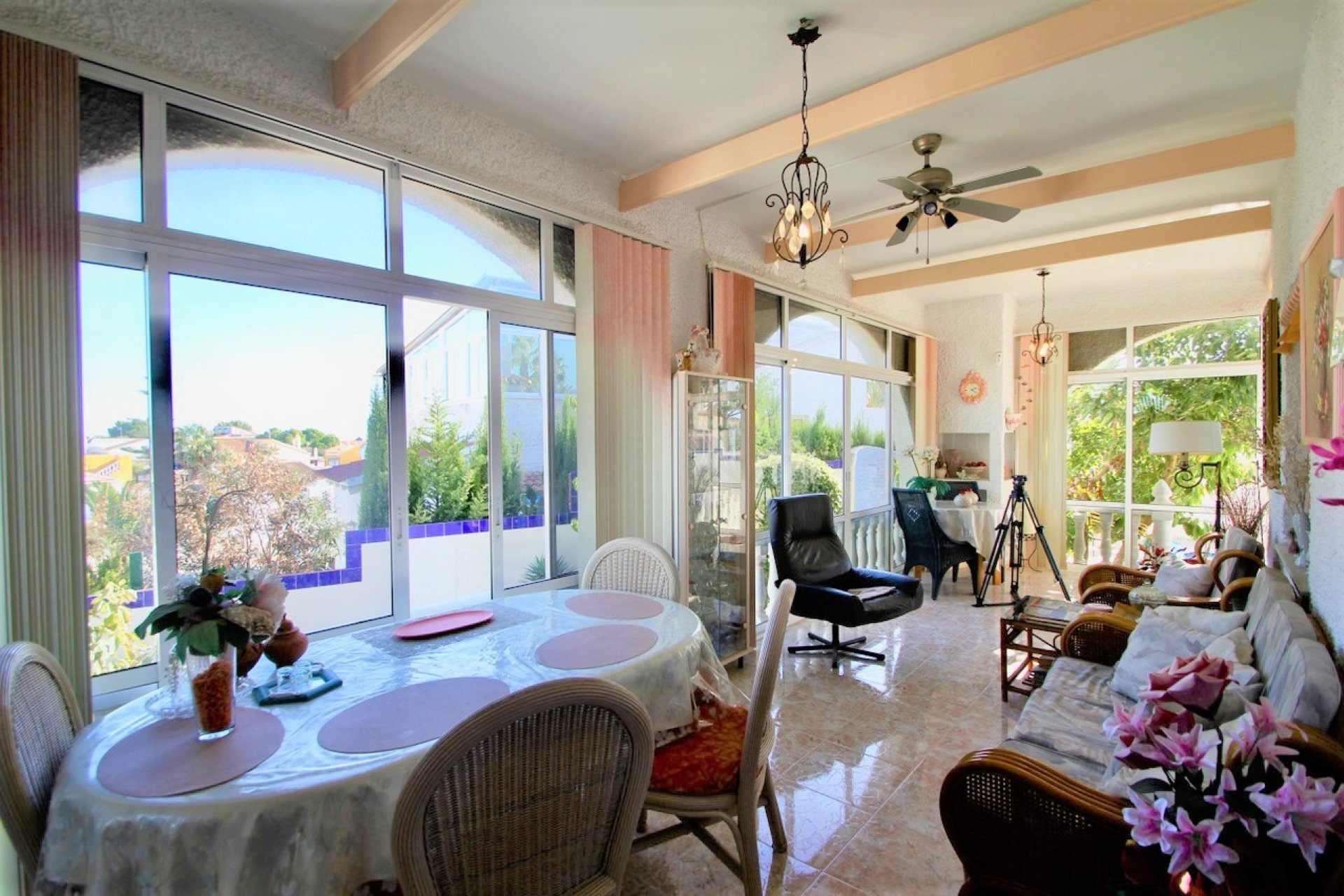 Återförsäljning - Villa -
Orihuela Costa - Villamartín