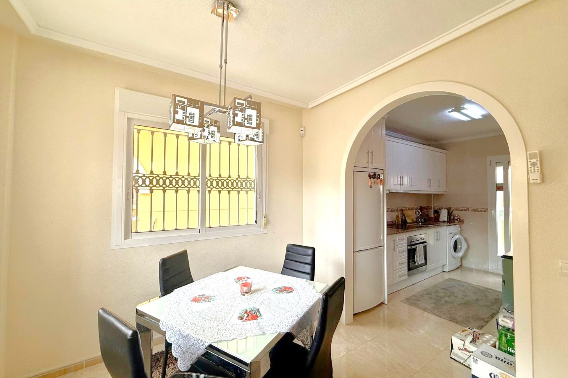 Återförsäljning - Villa -
Orihuela Costa - Villamartín