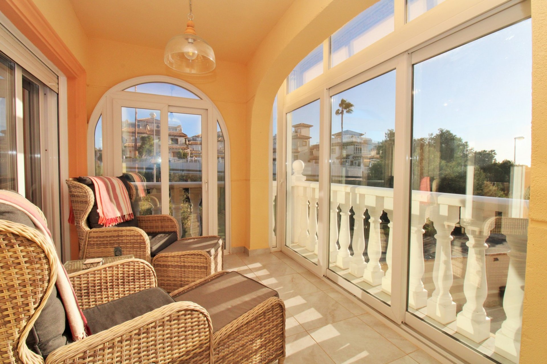 Återförsäljning - Villa -
Playa Flamenca