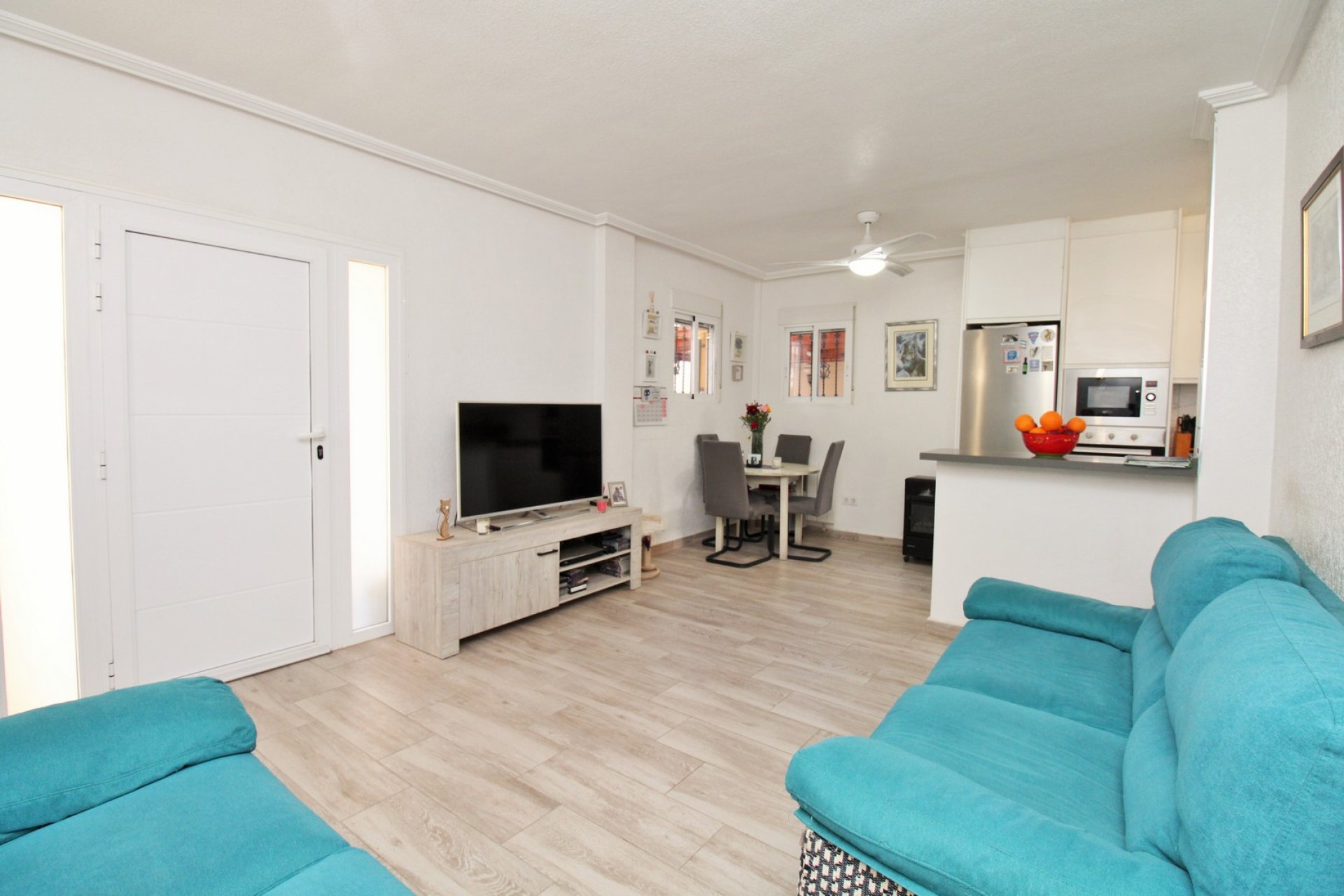 Återförsäljning - Villa -
Playa Flamenca