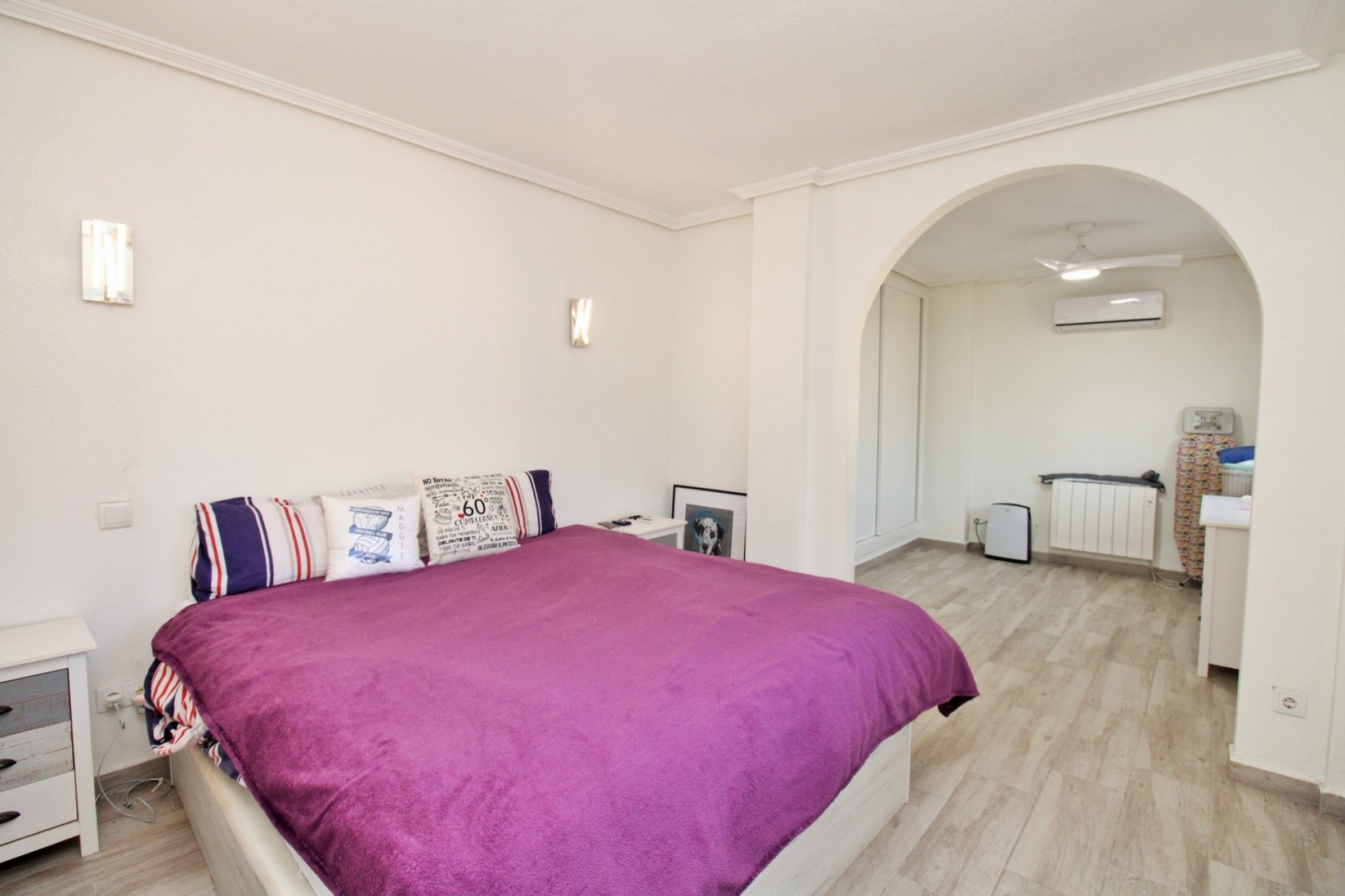 Återförsäljning - Villa -
Playa Flamenca