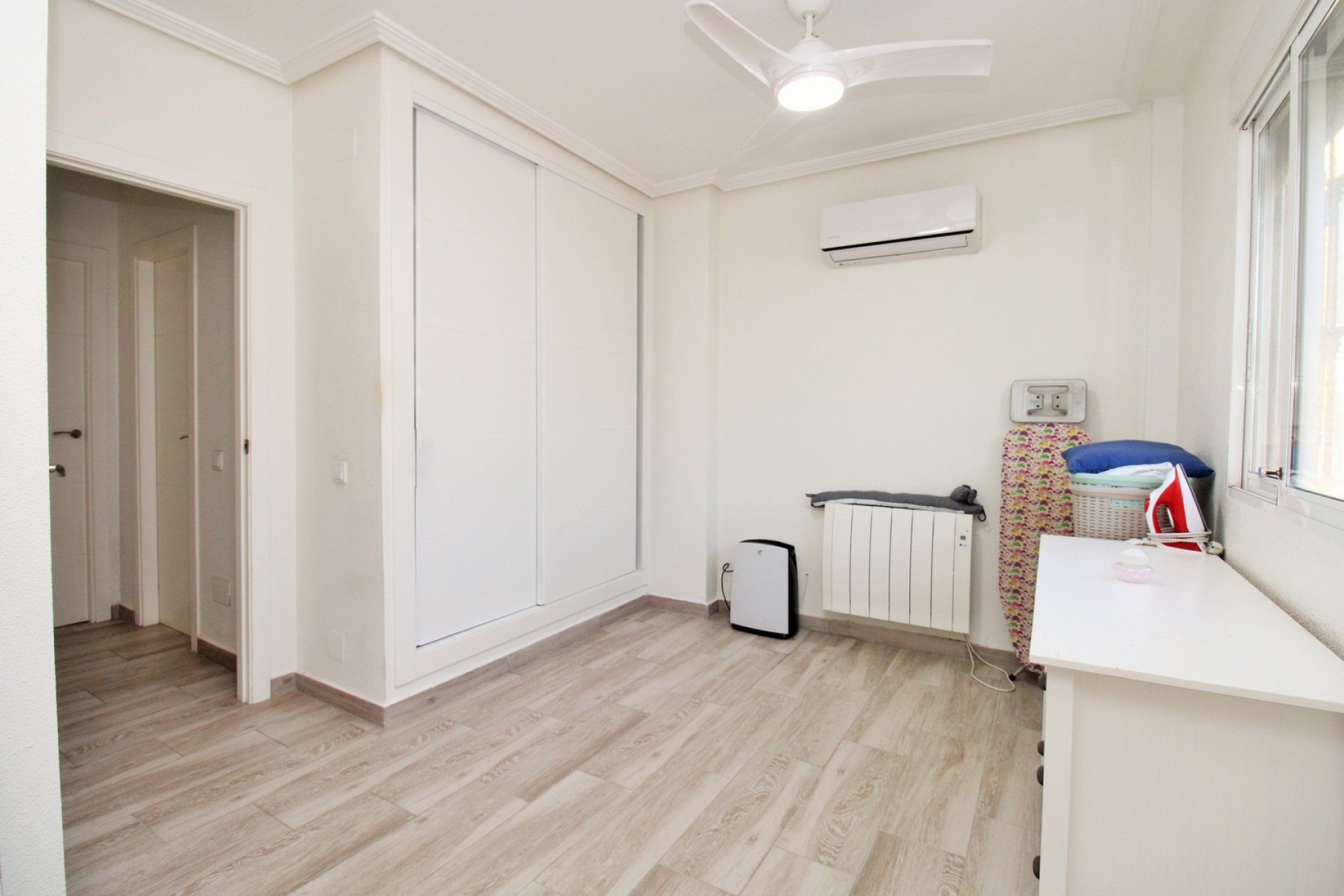 Återförsäljning - Villa -
Playa Flamenca