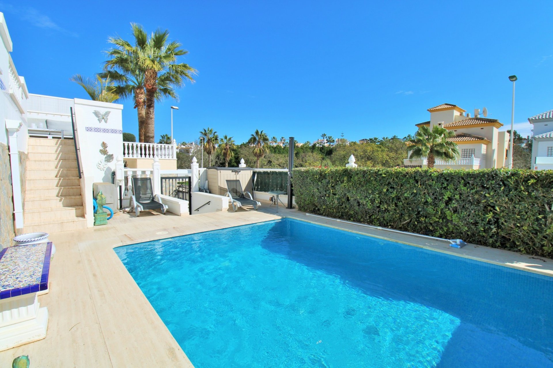 Återförsäljning - Villa -
Villamartín - Los Dolses