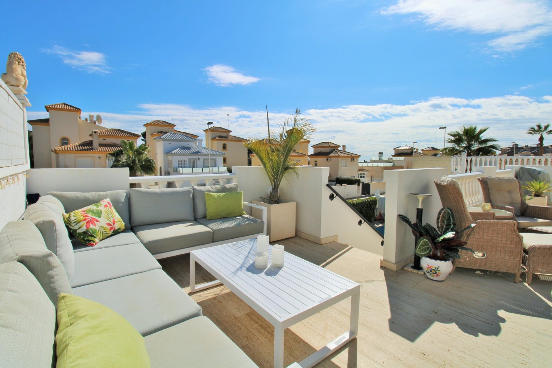 Återförsäljning - Villa -
Villamartín - Los Dolses