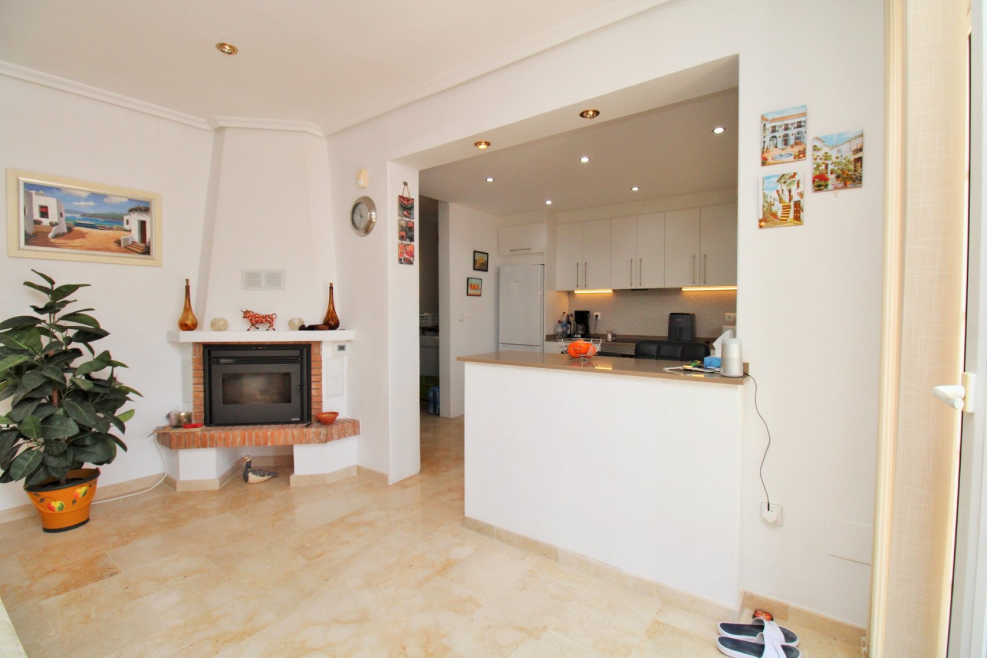 Återförsäljning - Villa -
Villamartín - Los Dolses