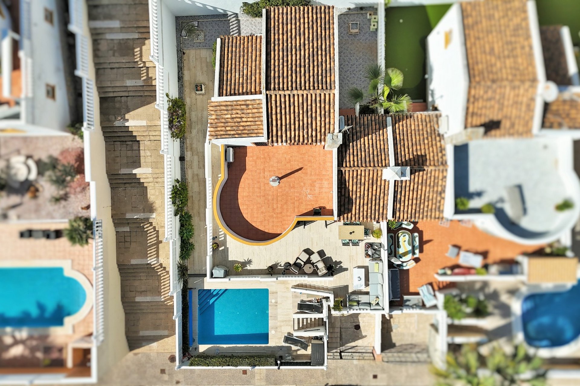 Återförsäljning - Villa -
Villamartín - Los Dolses