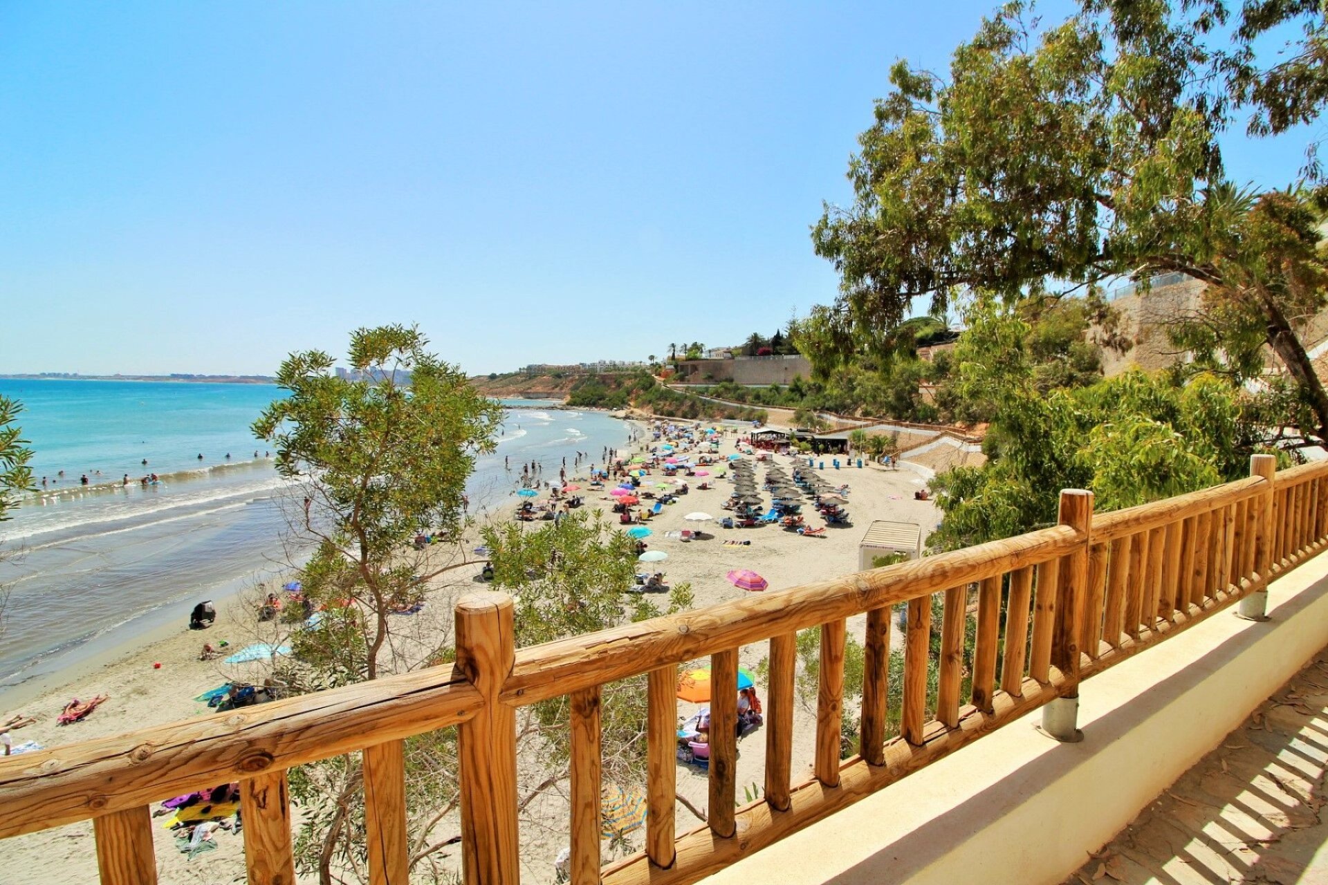 Återförsäljning - Villa -
Villamartín - Los Dolses