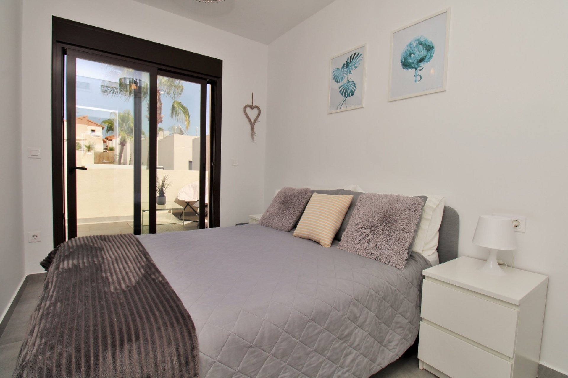 Återförsäljning - Villa -
Villamartín - PAU 8