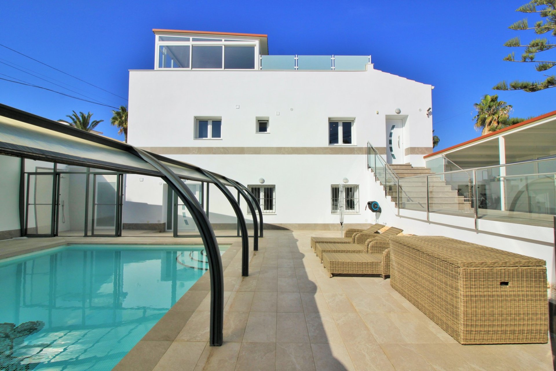 Återförsäljning - Villa -
Villamartín - Villamartin