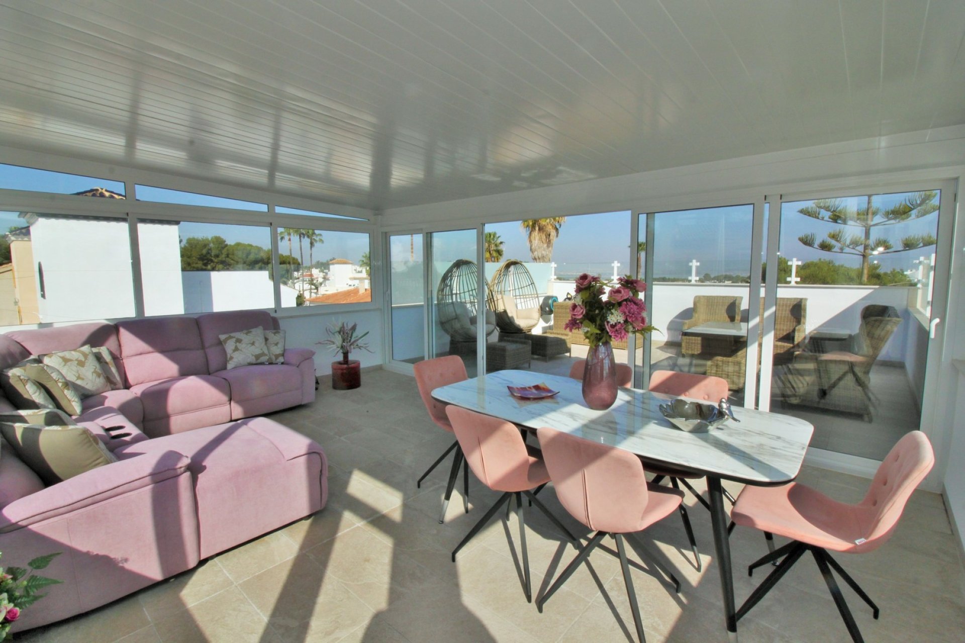 Återförsäljning - Villa -
Villamartín - Villamartin