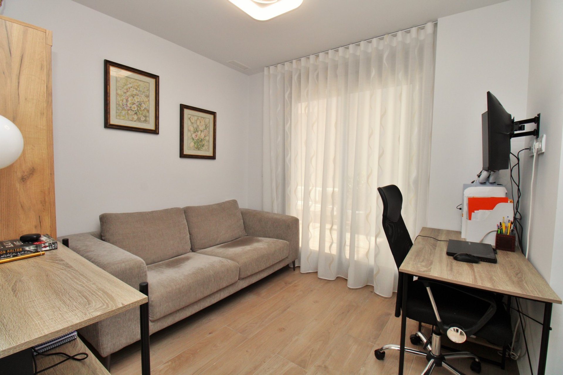 Återförsäljning - Villa -
Villamartín - Villamartin