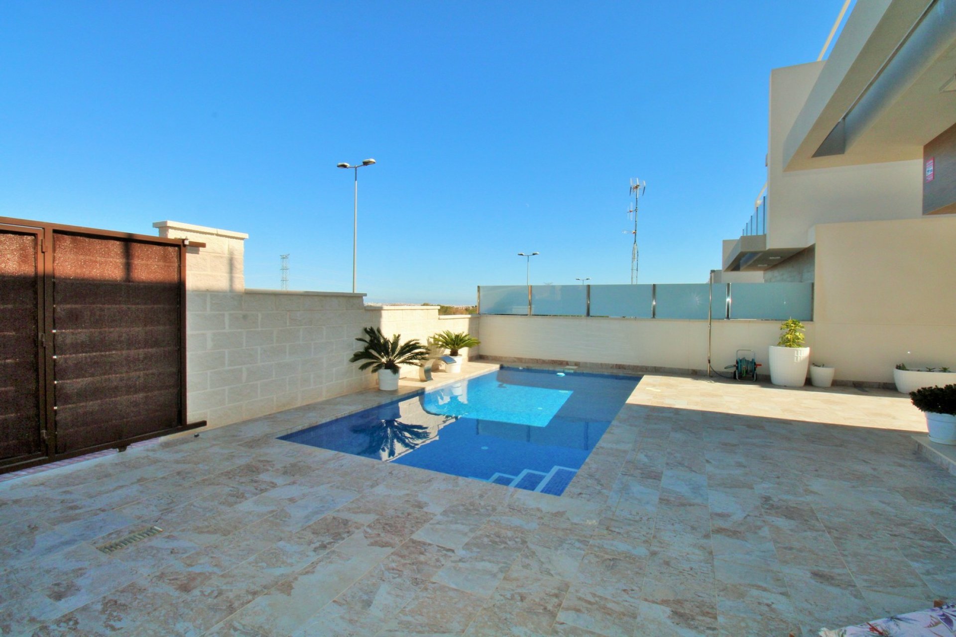 Återförsäljning - Villa -
Villamartín - Villamartin