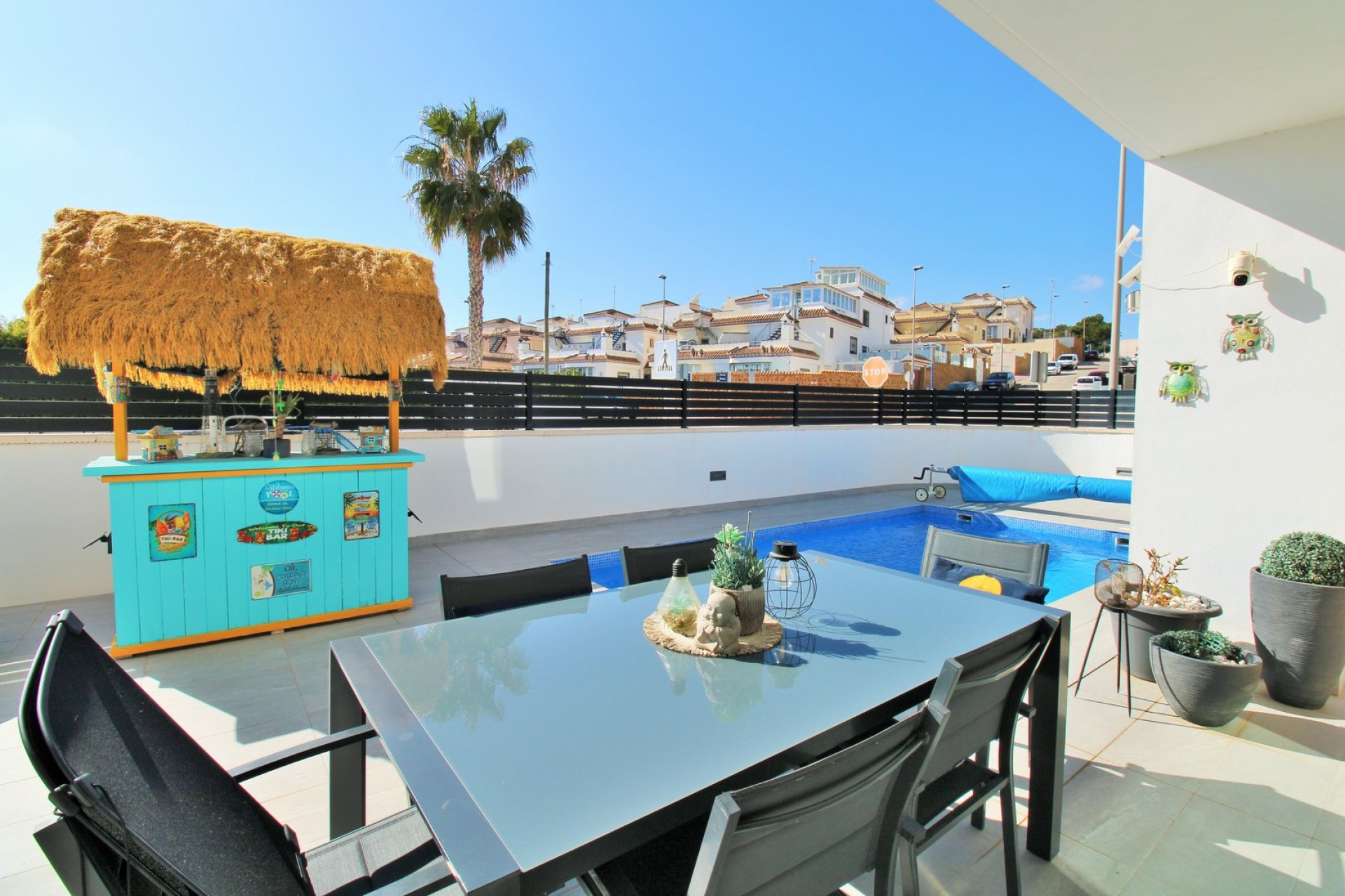 Återförsäljning - Villa -
Villamartín - Villamartin