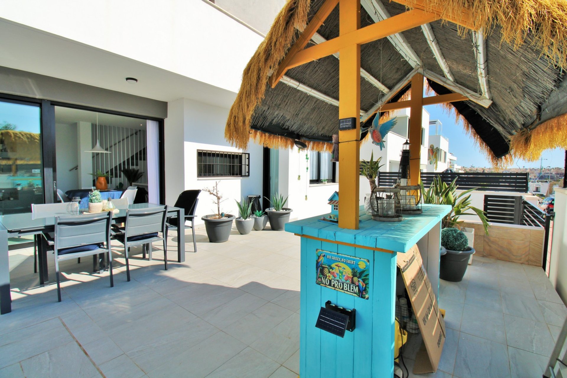 Återförsäljning - Villa -
Villamartín - Villamartin