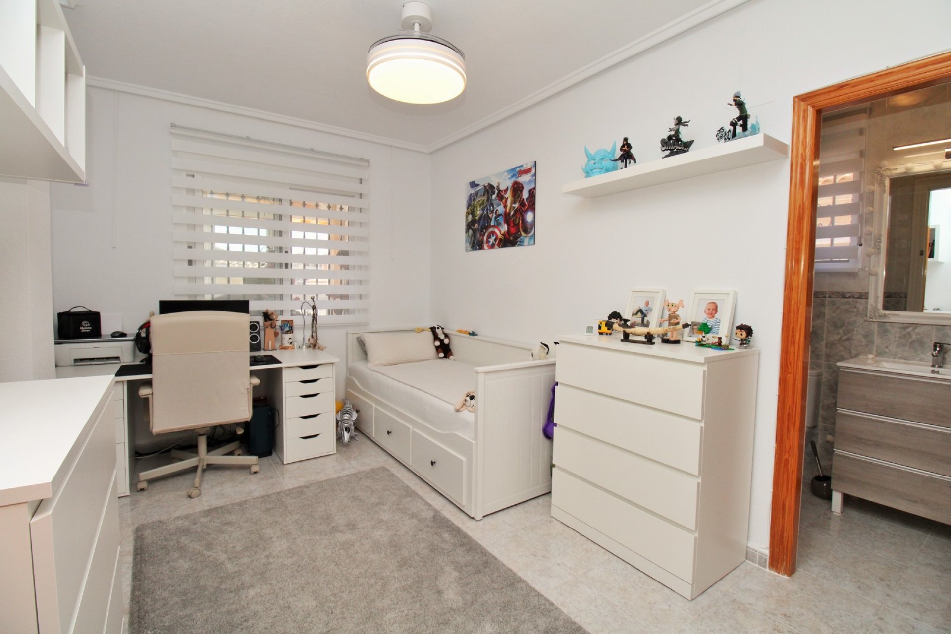 Återförsäljning - Villa -
Villamartín - Villamartin