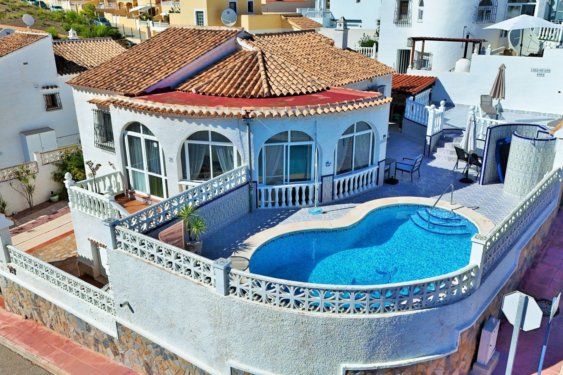 Återförsäljning - Villa -
Villamartín - Villamartin