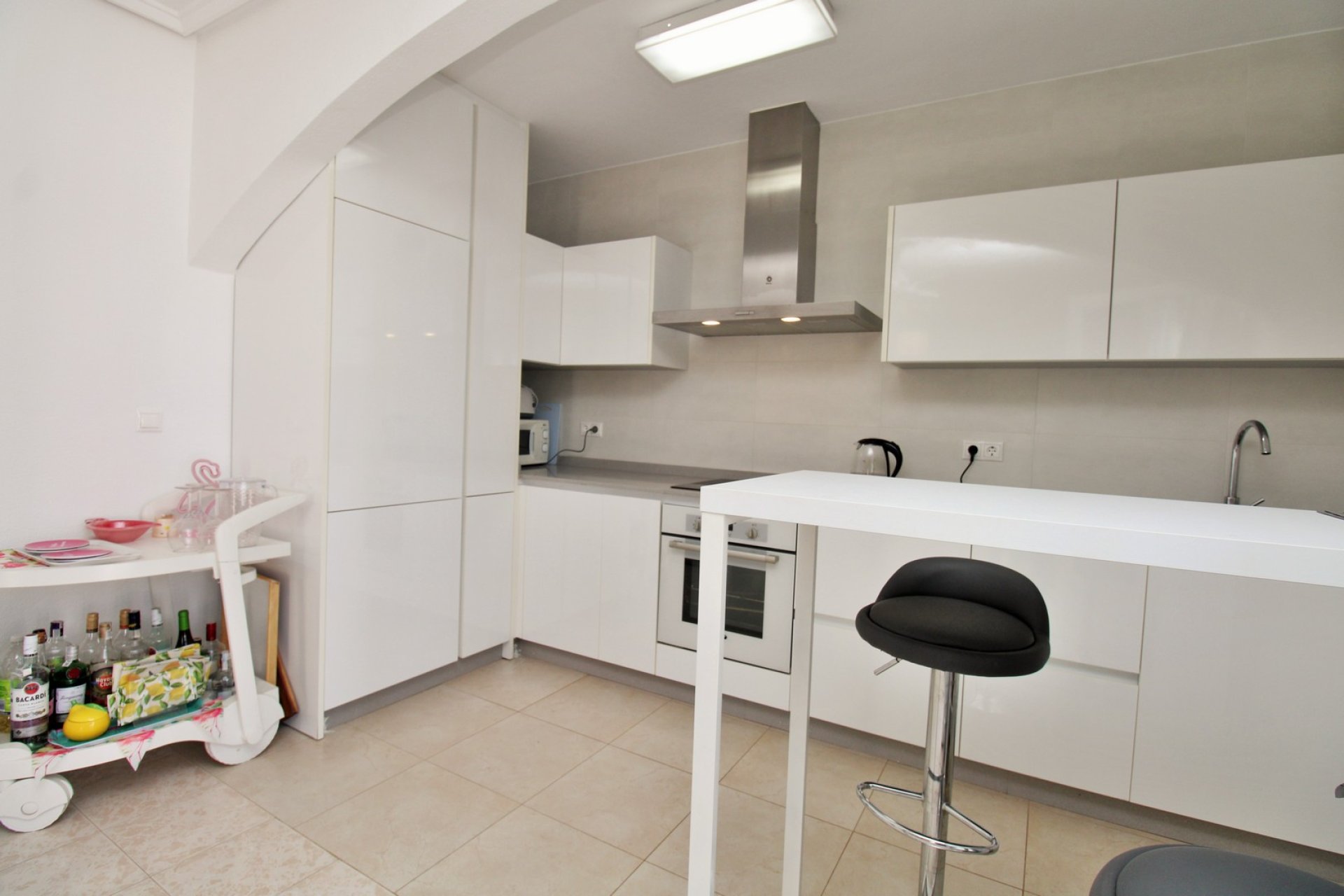 Återförsäljning - Villa -
Villamartín - Villamartin