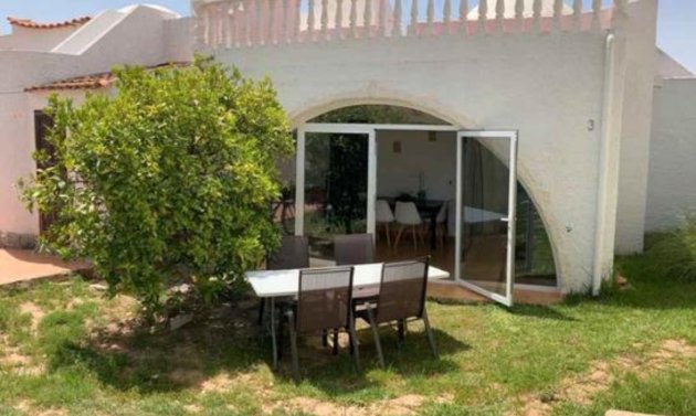 Bungalow - Resale - Las Mimosas -
                Las Mimosas