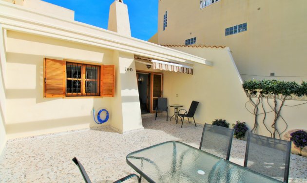 Bungalow - Resale - Playa Flamenca -
                Playa Flamenca