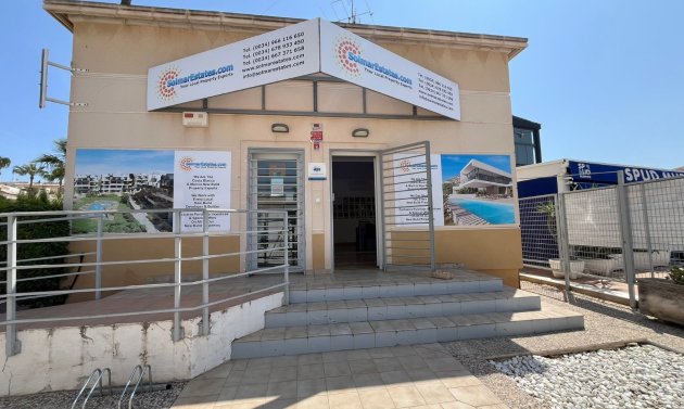 Commercial - Resale - Orihuela Costa -
                Playa Flamenca