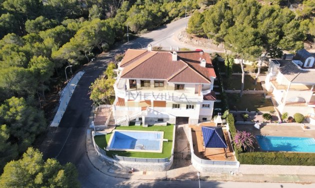 Detached Villa - Resale - Campoamor -
                Campoamor