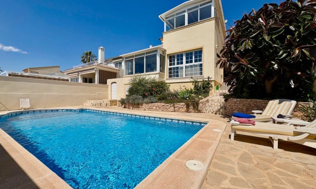 Detached Villa - Resale - Orihuela Costa - Villamartín