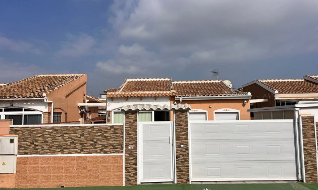 Detached Villa - Resale - Torrevieja -
                Torrevieja