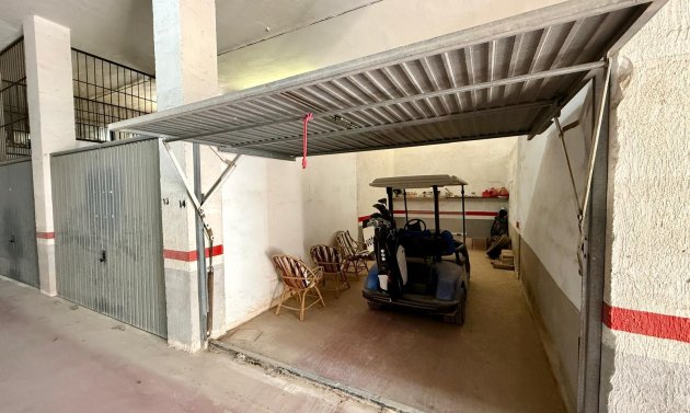 Garaje - Reventa - Villamartin -
                Villamartin