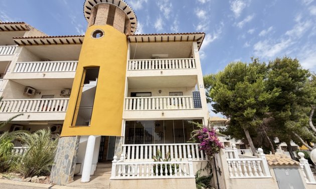 Lägenhet - Återförsäljning - Villamartín - Villamartin