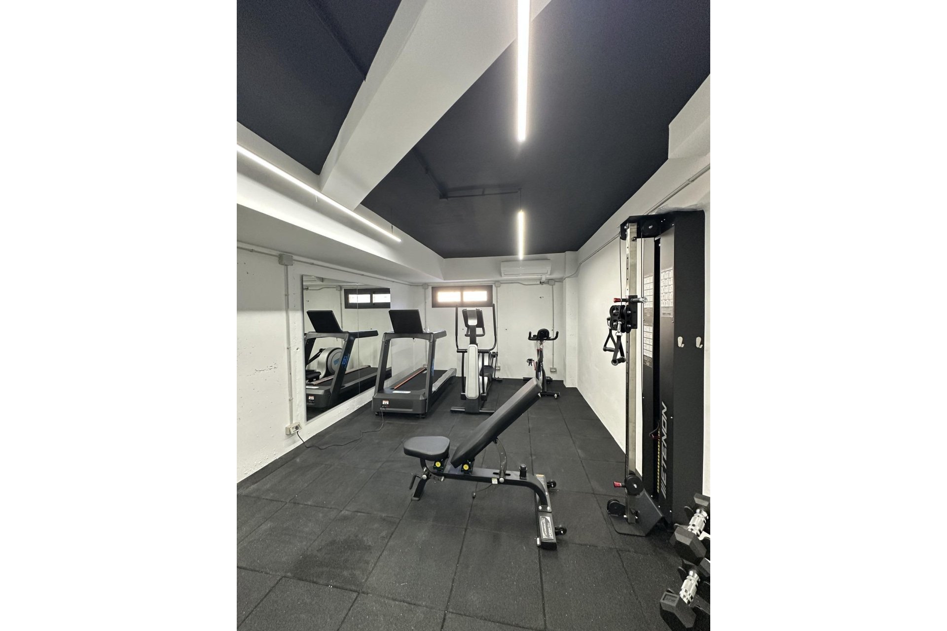 Neue Gebäude - Bungalow -
Pilar de la Horadada - pueblo