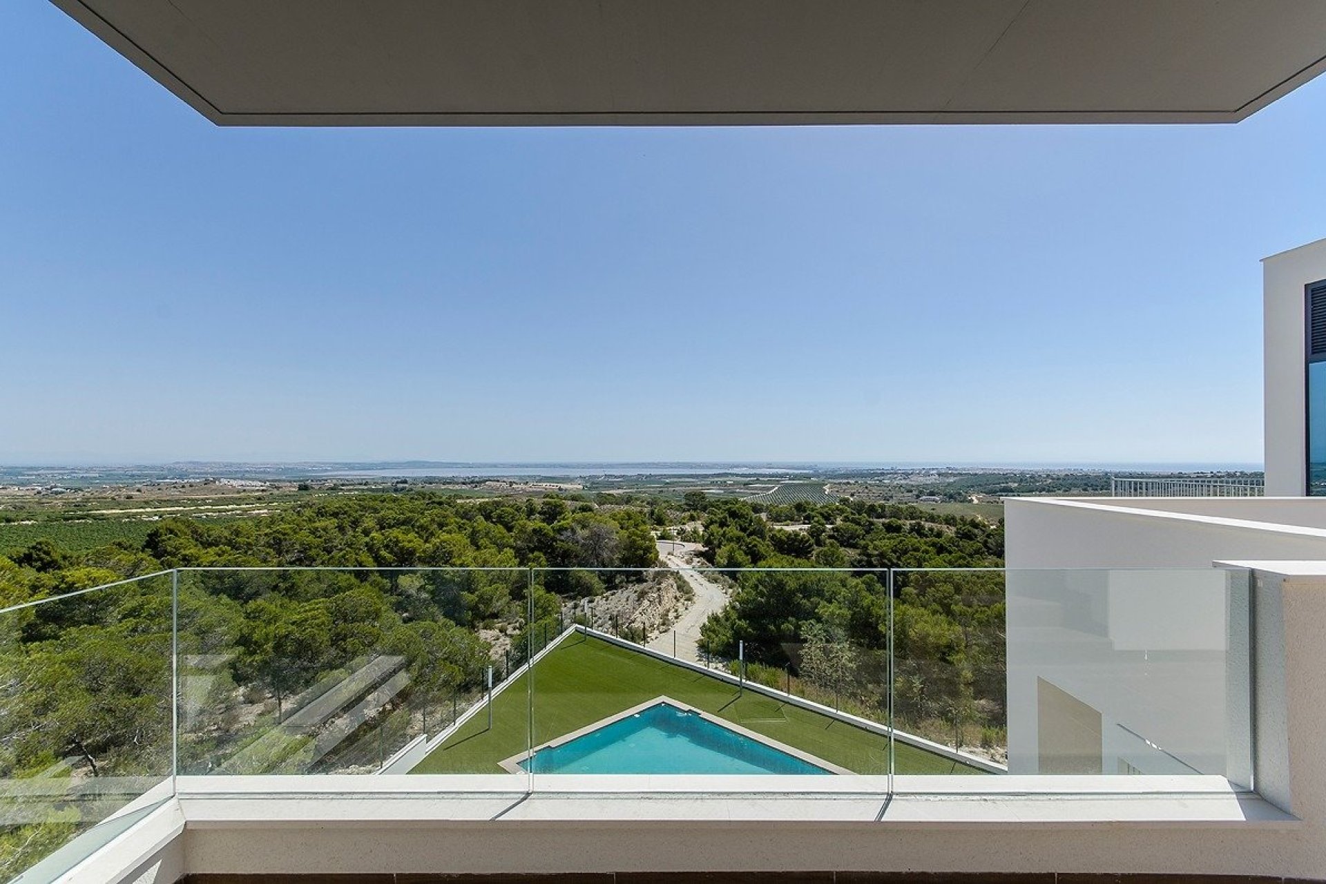 Neue Gebäude - Bungalow -
San Miguel de Salinas - Cerro Del Sol