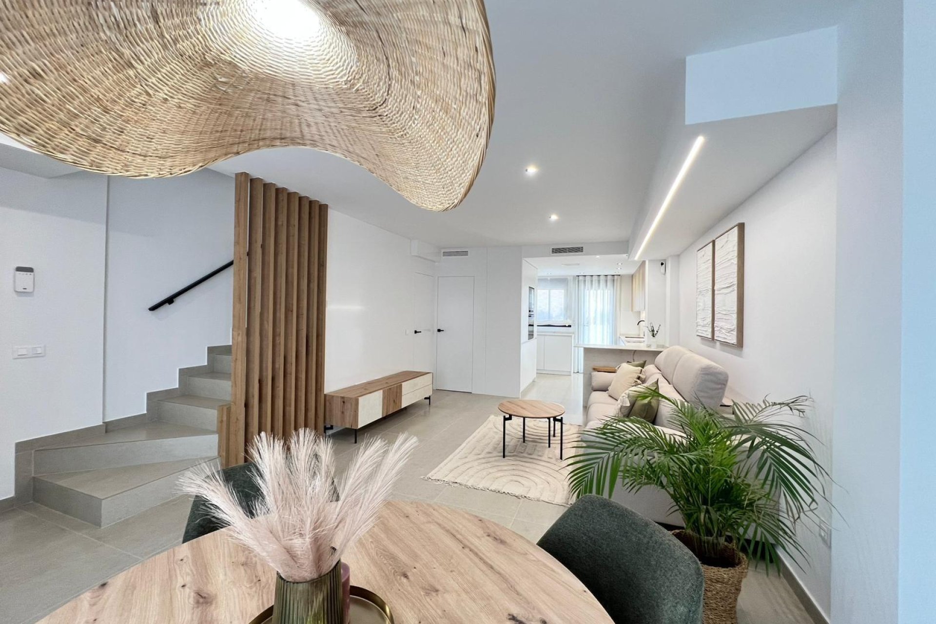 Neue Gebäude - Stadthaus -
Benferri - Benfis Park