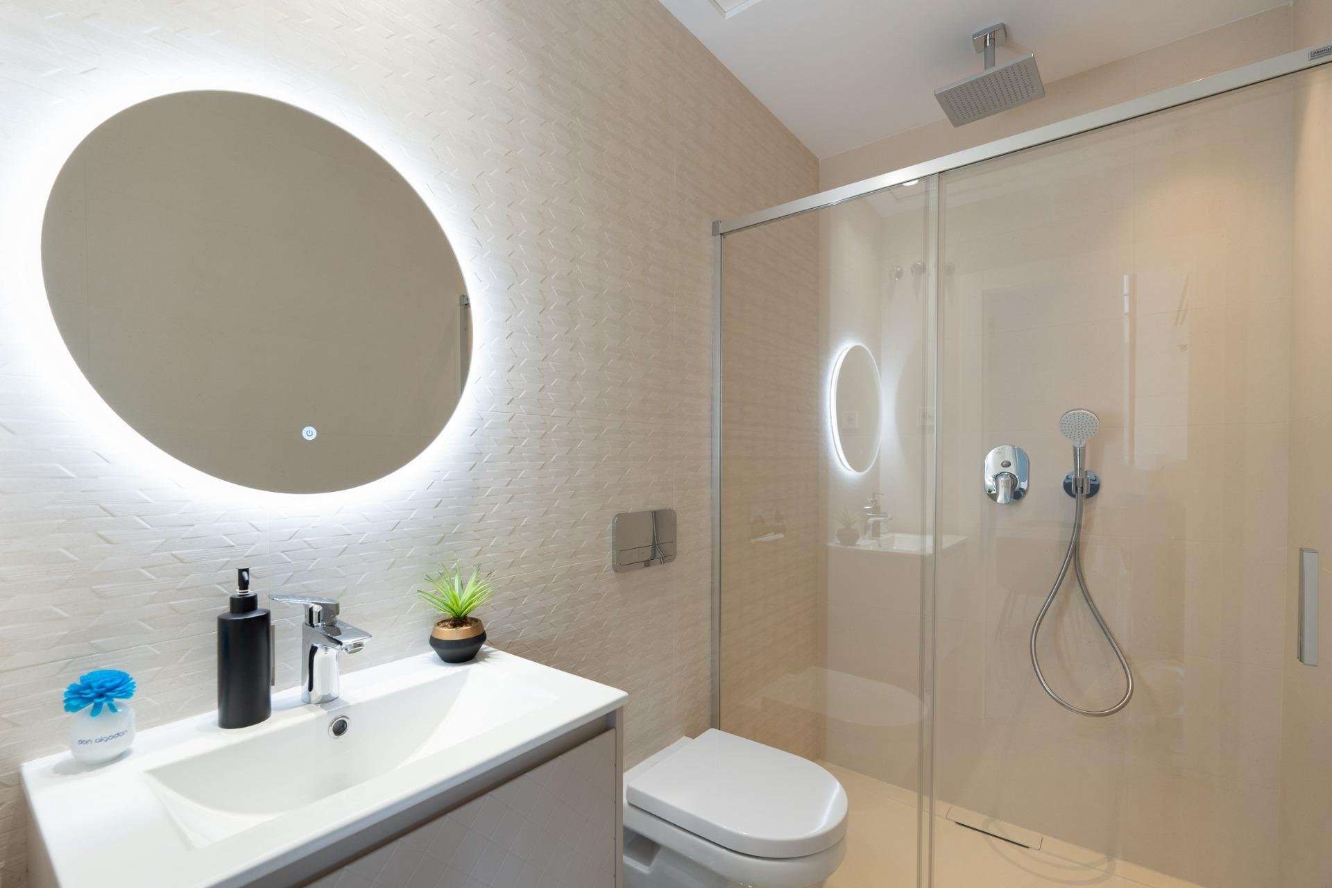 Neue Gebäude - Stadthaus -
La Marina - El Pinet