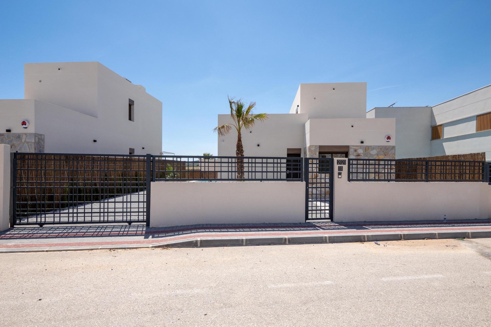 Neue Gebäude - Villa -
Algorfa - La Finca Golf
