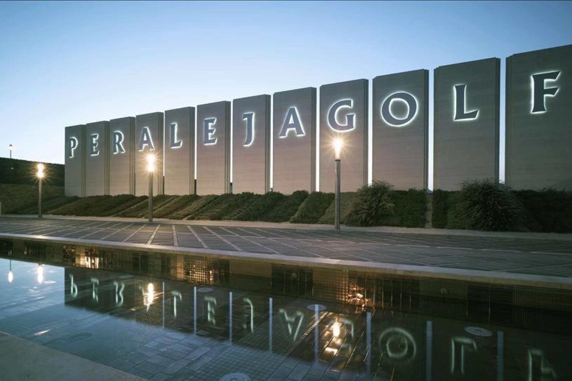 Neue Gebäude - Villa -
Sucina - Peraleja Golf