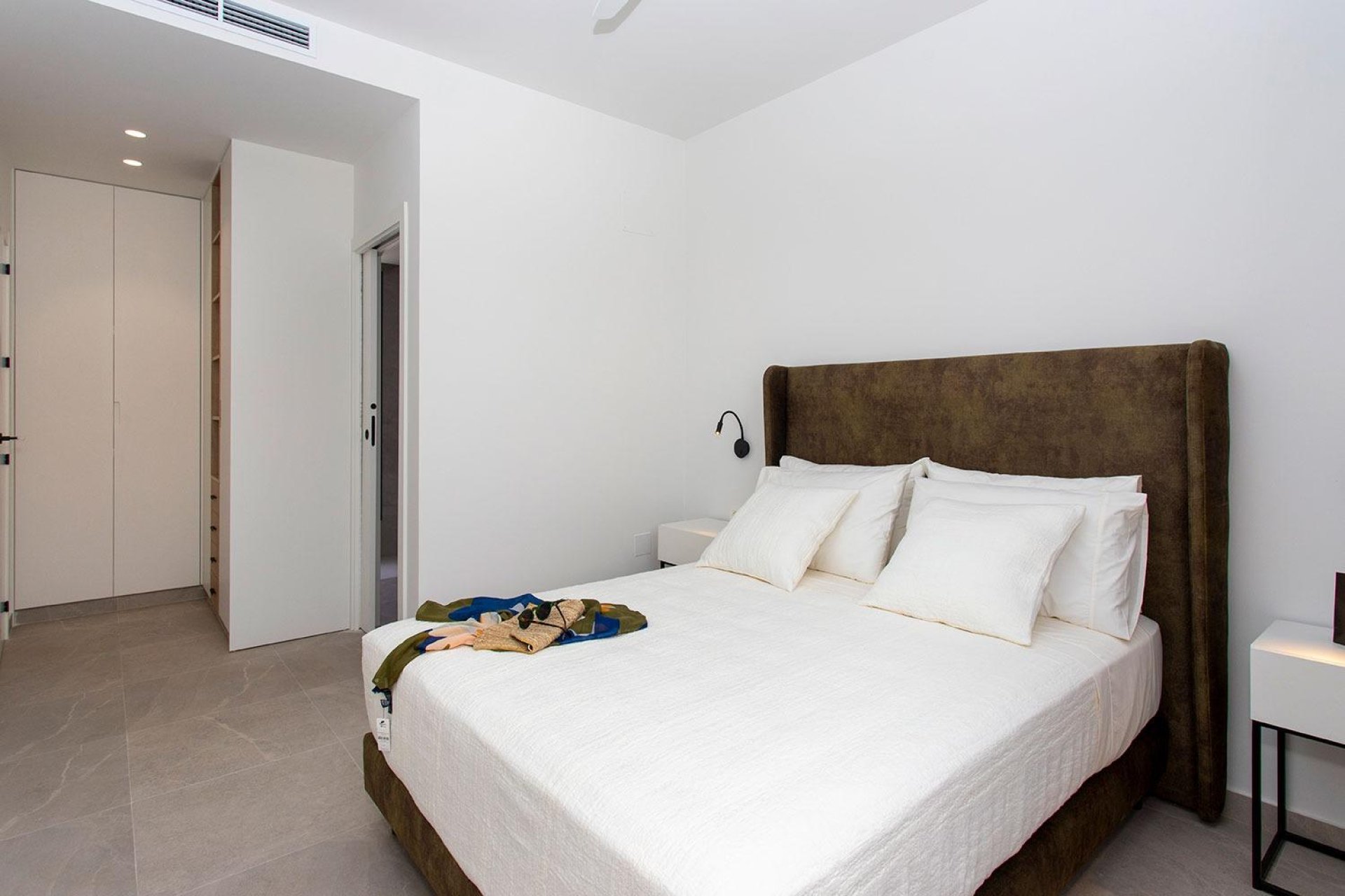 Neue Gebäude - Villa -
Sucina